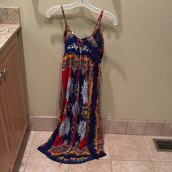 Raga woman's colorful sundress in a size XS - Picture 5 of 10